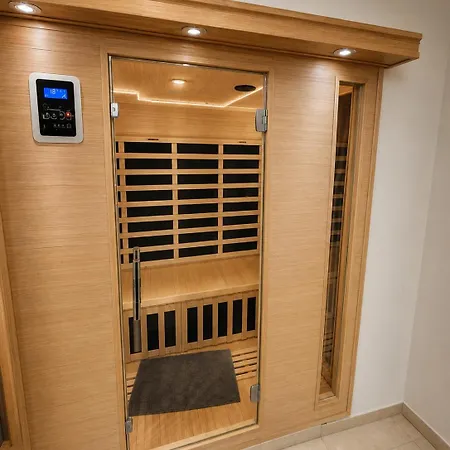 Villa X With Private Jacuzzi And Sauna