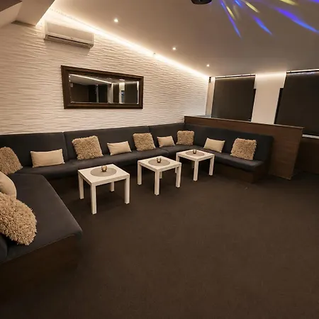 Villa X With Private Jacuzzi And Sauna *